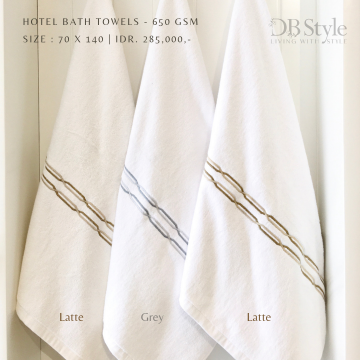 Hugo Stripe - Bath Towels