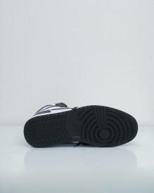 //sirclocdn.com/doyanpepaya/products/_210701125147_Sneakers-88_tn.JPG