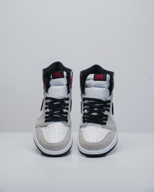 //sirclocdn.com/doyanpepaya/products/_210928111731_Sneakers-40_tn.JPG