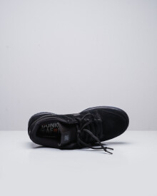 //sirclocdn.com/doyanpepaya/products/_220107155115_Sneakers%20Januari-23_tn.JPG