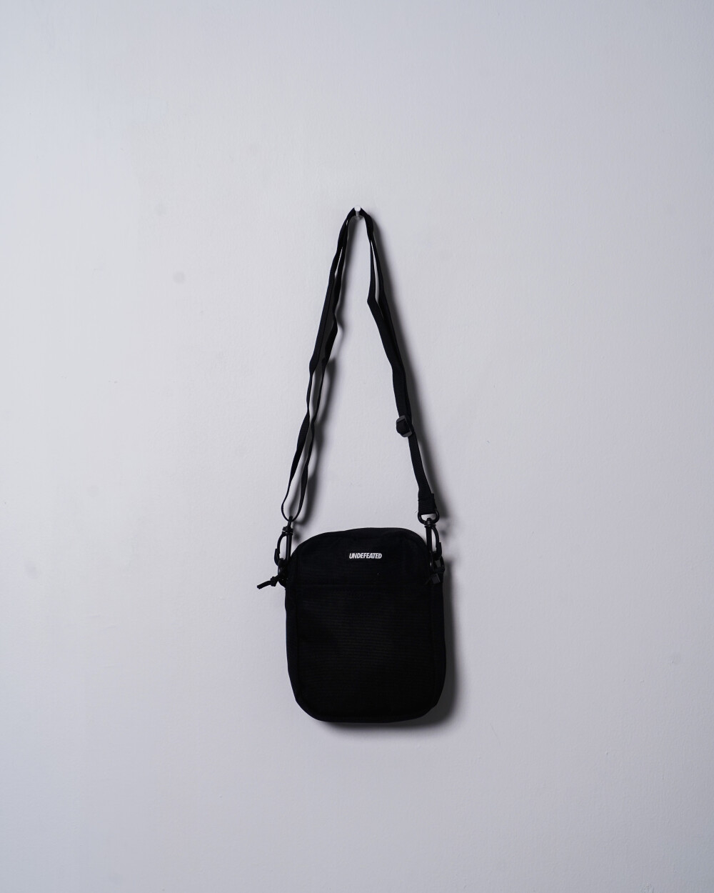Undefeated 20FW Street Style Plain Small Shoulder Bag Logo (JPBAG003 ...
