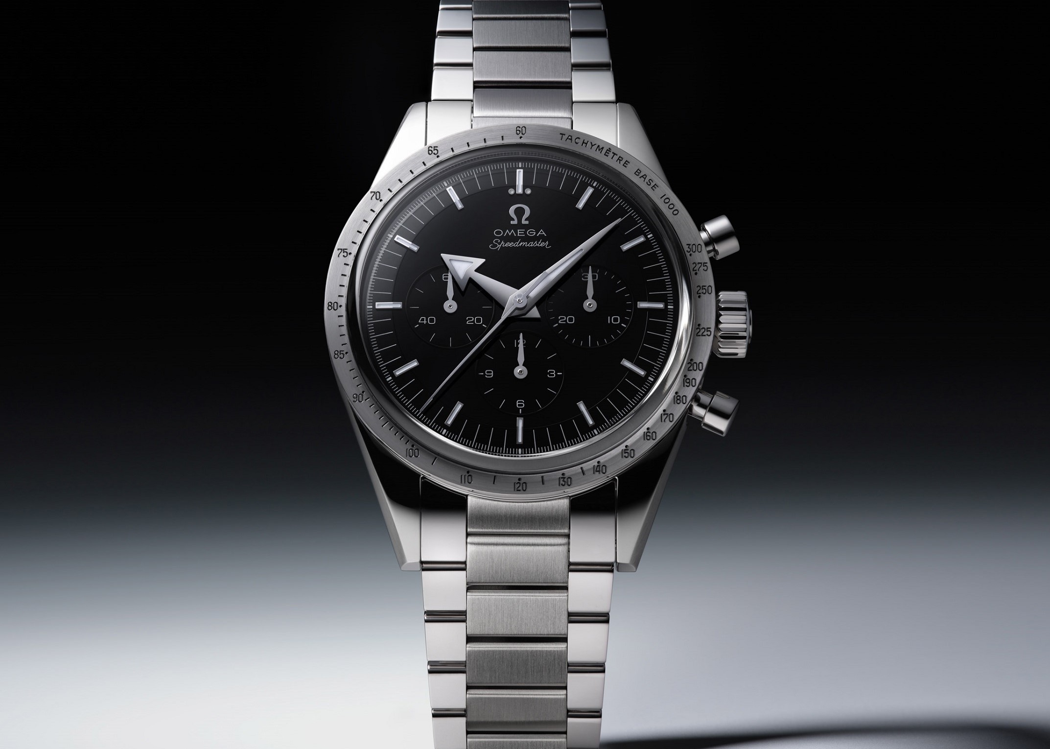 OMEGA BEGINS 2022 WITH A NEW SPEEDMASTER image