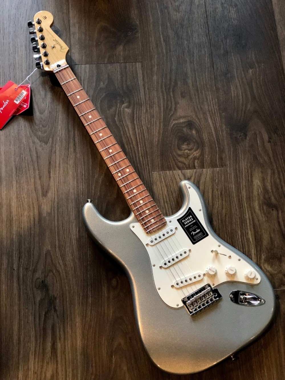 2021年レディースファッション福袋 Fender Player Stratocaster, Pau Ferro Fingerboard, Silver 