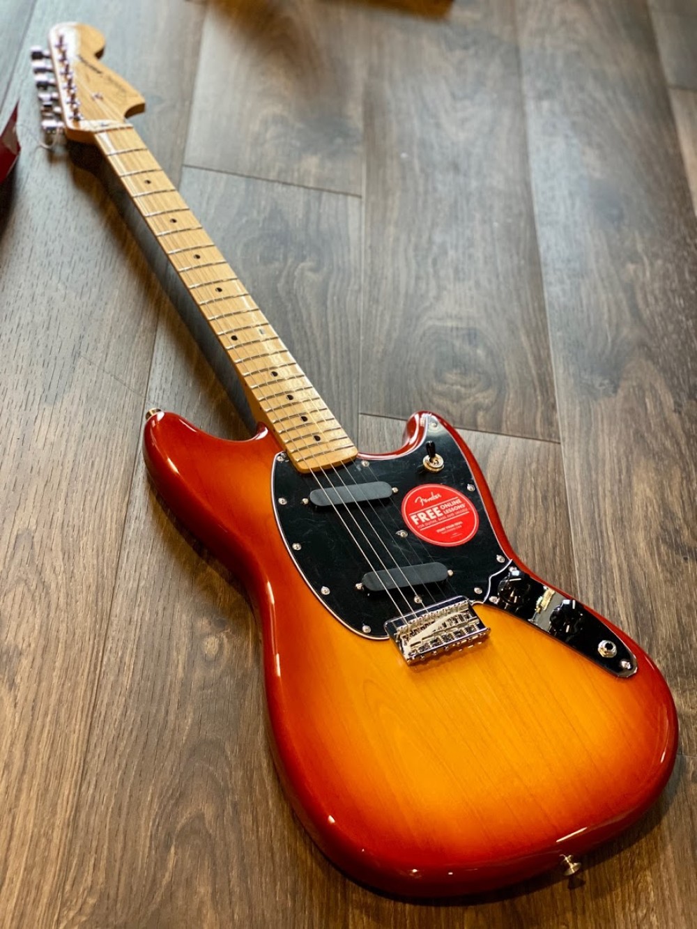 超美品 Fender / Player Mustang Maple サンバースト エレキギター - cosmos.ualr.edu