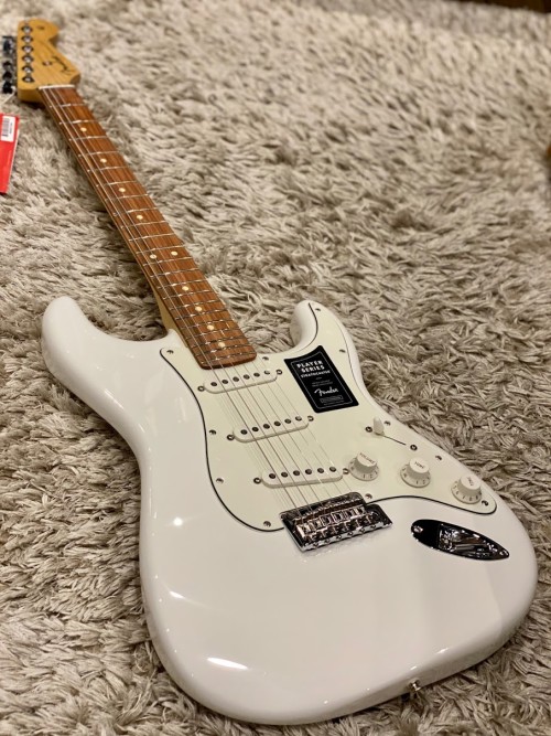 Fender Player Stratocaster MN Polar White « Guitare électrique