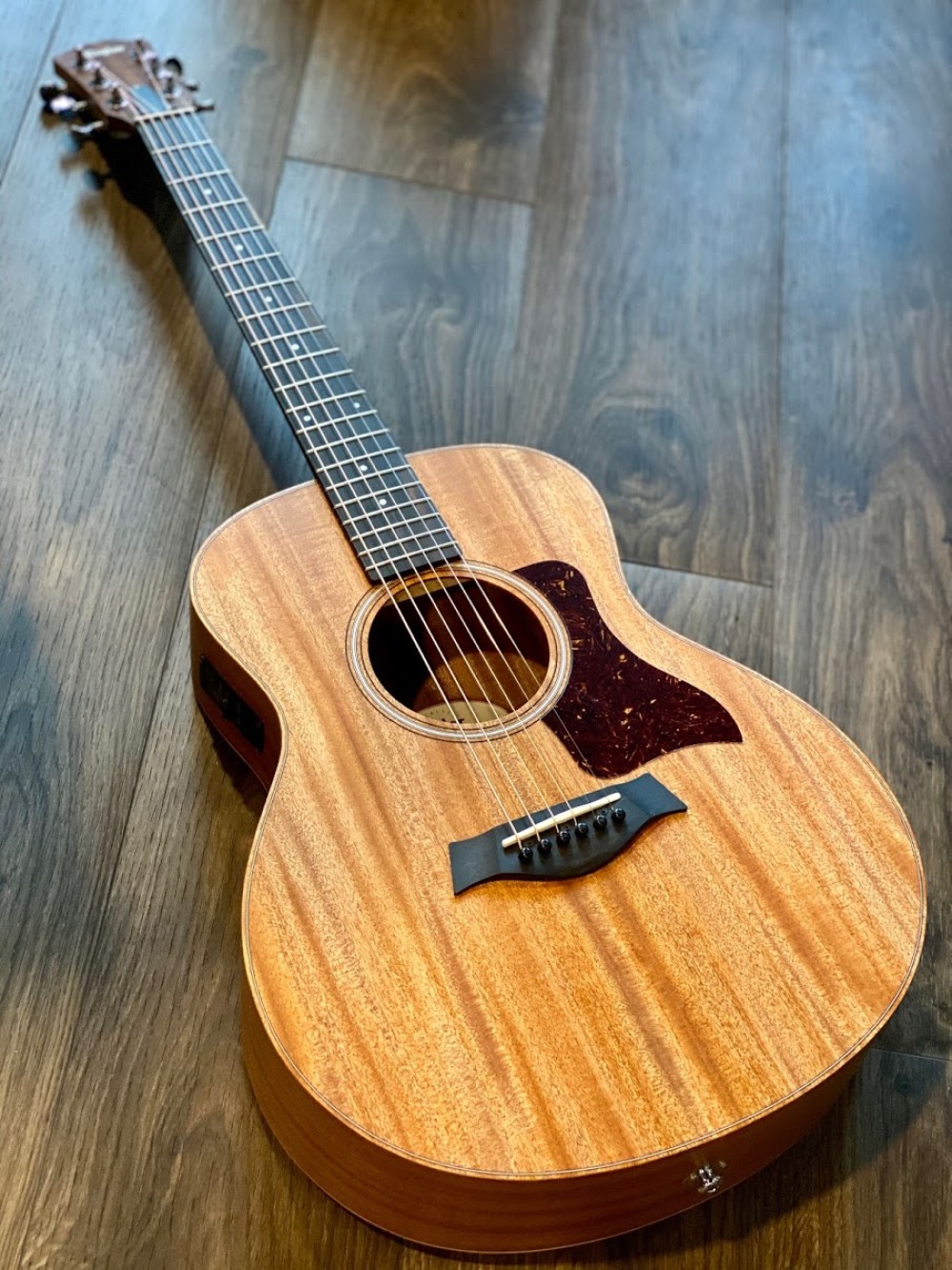 Taylor GS Mini-e (Mahogany Top) Acoustic Guitar - Natural - Products