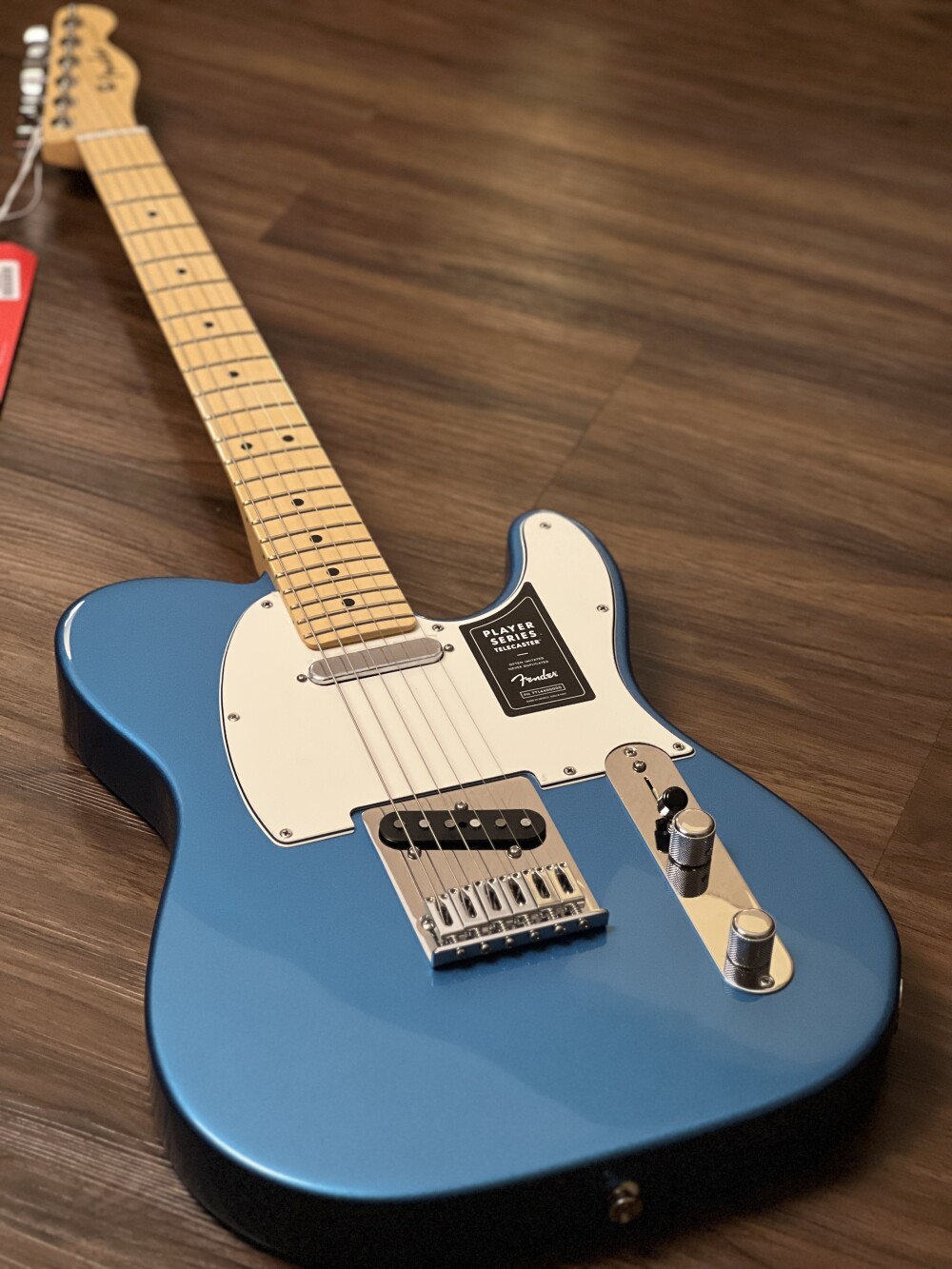 Fender Limited Edition Player Telecaster with Maple FB in Lake