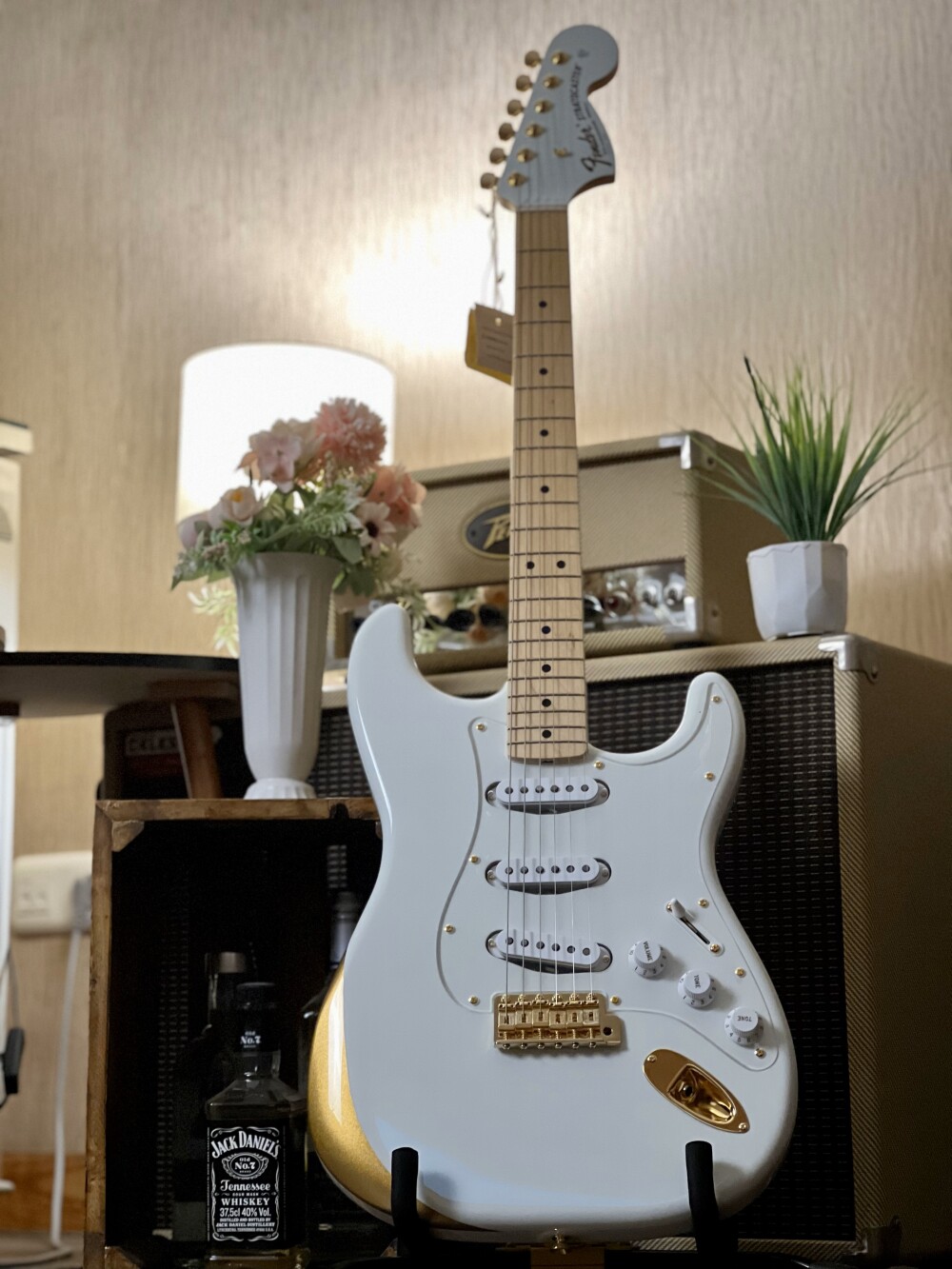 Fender Japan Ken Stratocaster Experiment No. 1 with Maple FB in White
