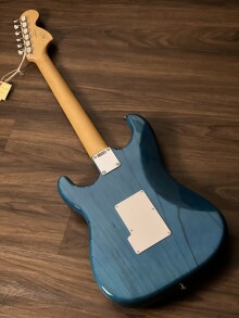 Fender Michiya Haruhata Stratocaster with RW FB in Caribbean Blue