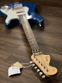 Fender Michiya Haruhata Stratocaster with RW FB in Caribbean Blue