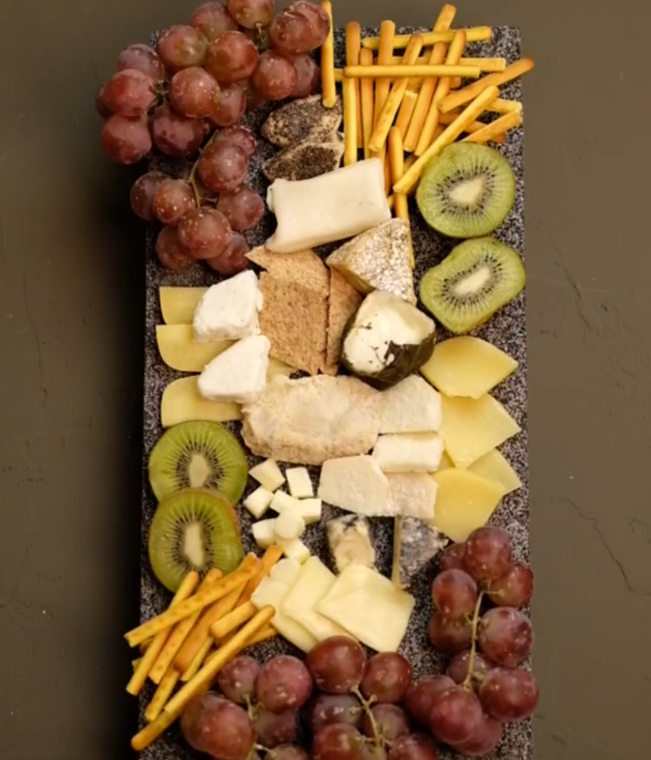 Make a Cheese Board with Rosalie Cheese image