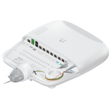 https://sirclocdn.com/store-7/products/_170420102248_Ubiquiti_EdgePoint_EP-R8_Strand_Strain_Relief_tn.png
